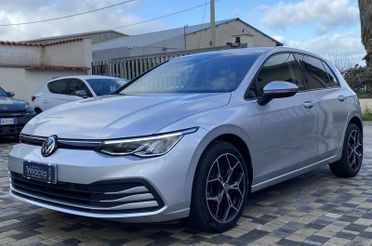 Volkswagen Golf 8 Life 2.0 TDI 116CV