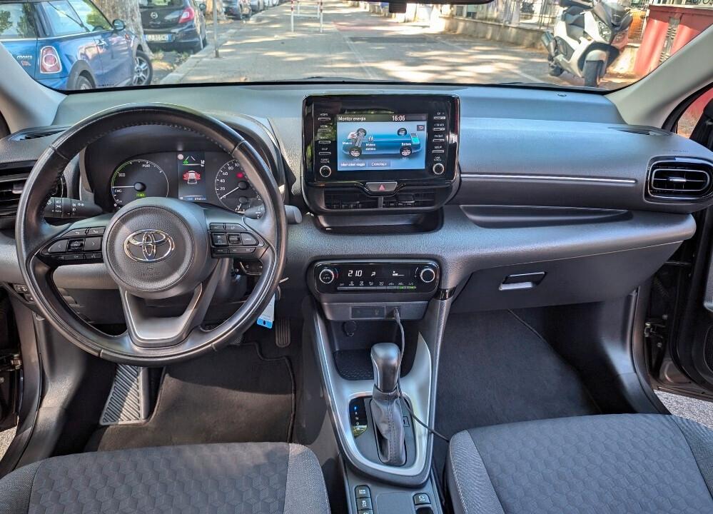 Toyota Yaris 1.5 HYBRID UNIPRO' TAGLIANDI E6