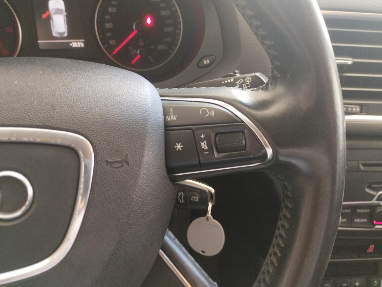 Audi Q3 2.0 tdi 136 CV