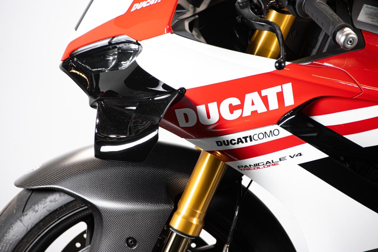 2025 DUCATI PANIGALE V4 TRICOLORE RDS02007