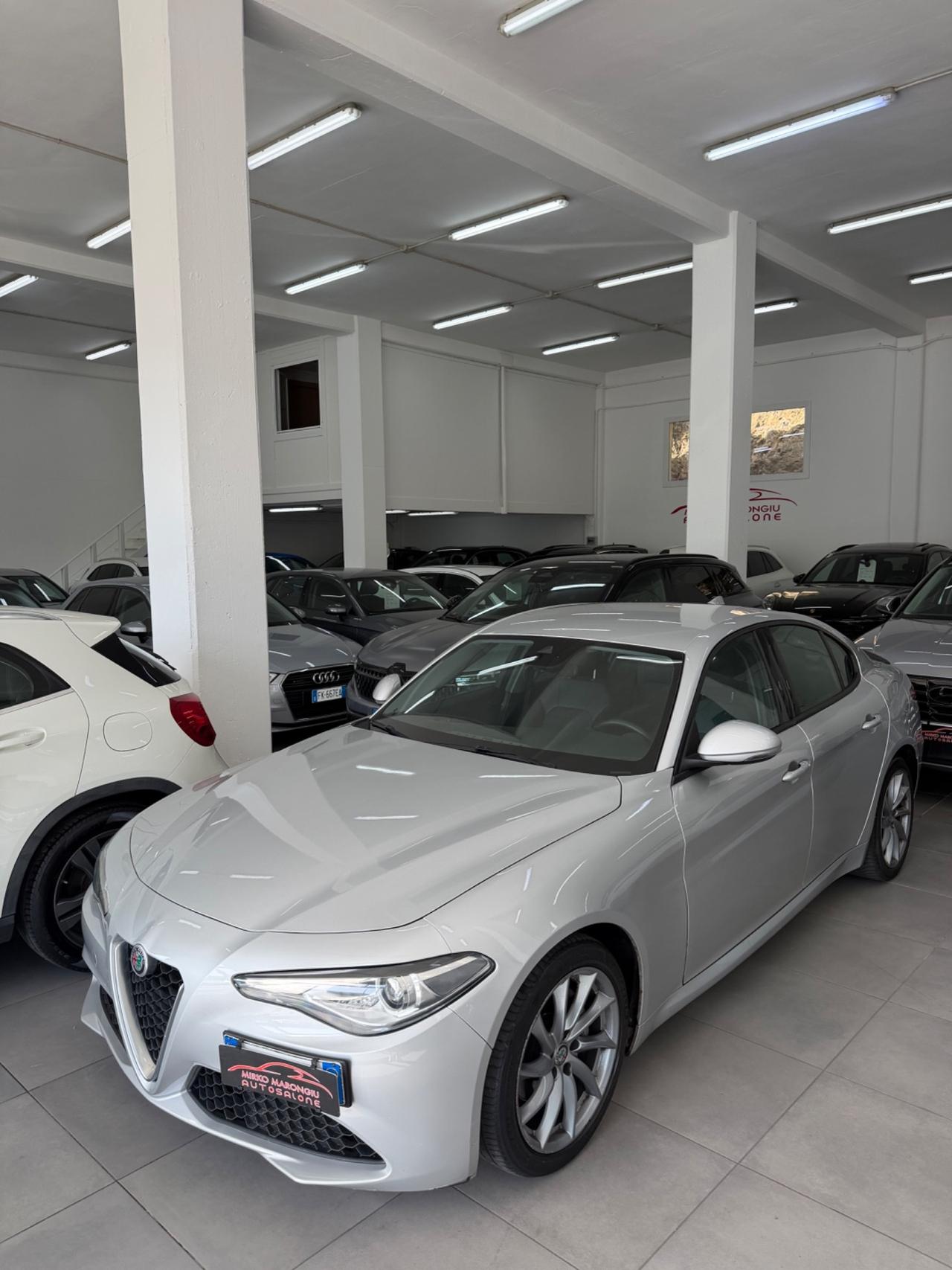 Alfa Romeo Giulia 2.2 160 cv AT8 Super FINANZIABILE