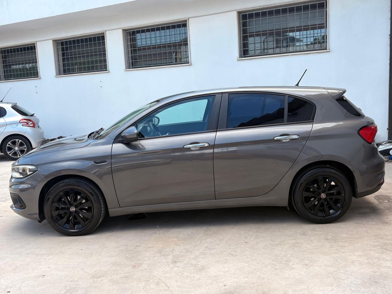 Fiat Tipo 1.6 MJT SES 5P S-DESIGN