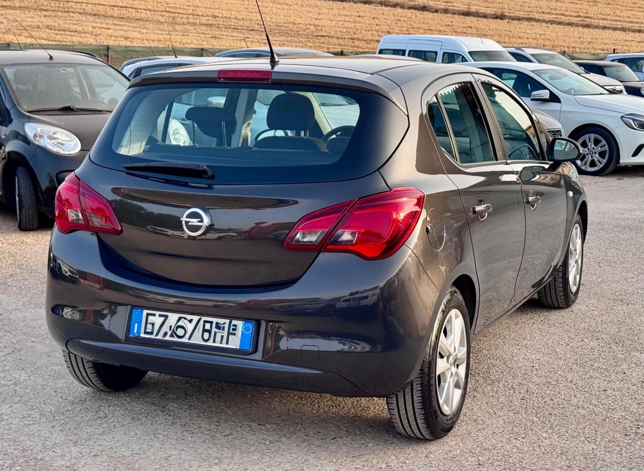 Opel Corsa 1.2 5P B-COLOR (51 KW)