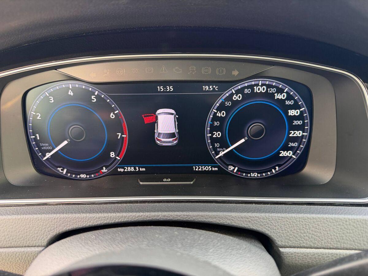 Volkswagen Golf 1.4 tsi Executive 125cv dsg