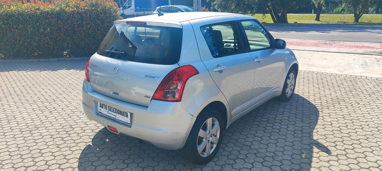 Suzuki Swift 1.3 4x4 5p. GL