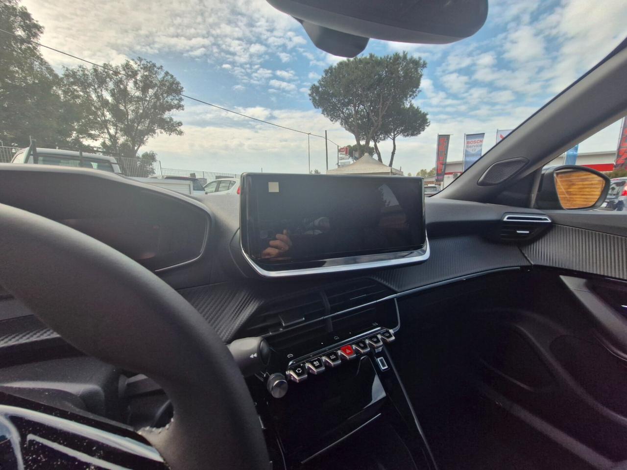 Peugeot 2008 Allure Pack KM 0