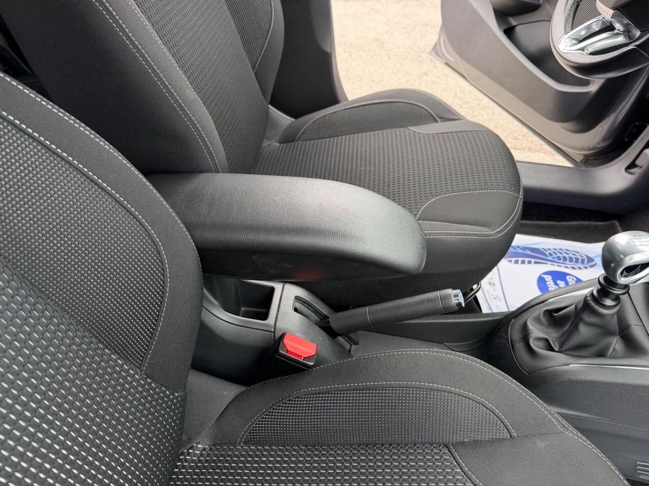 Peugeot 208 PureTech Turbo 110 EAT6 S&S 5 porte Allure