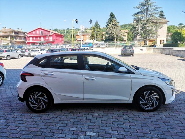 HYUNDAI i20 1.0 T-GDI Connectline-Neopatentanti
