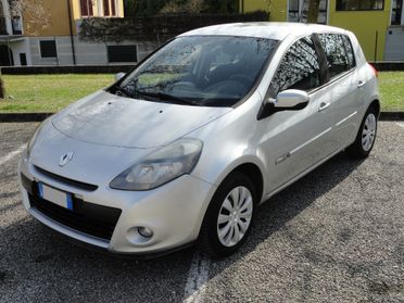 Renault Clio 1.2 16V 5 porte Dynamique