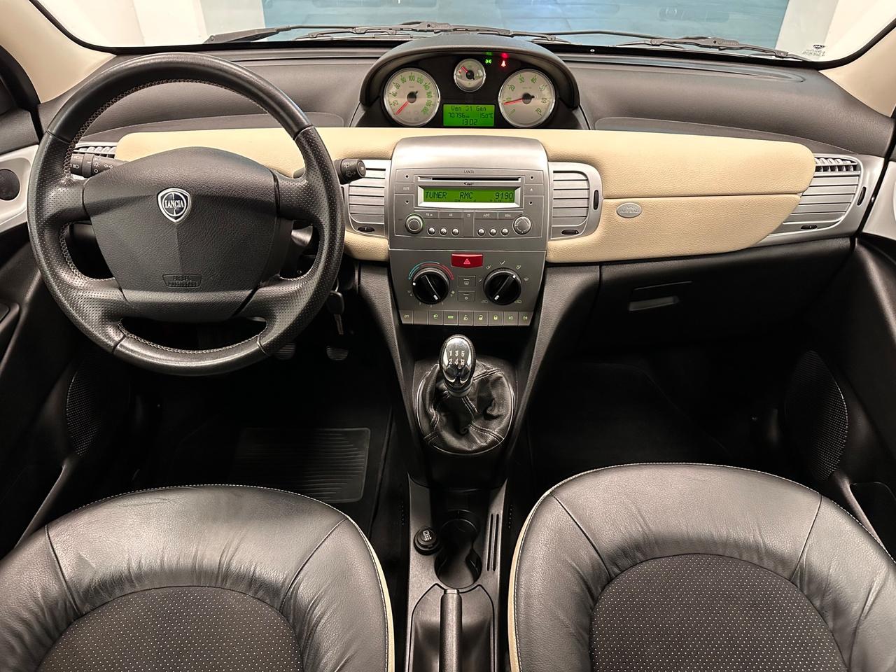 Lancia Ypsilon 1.2 Platino