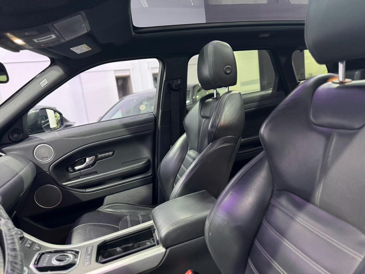 Land Rover Range Evoque 2.0 TD4 180 CV 5p. Autobiography