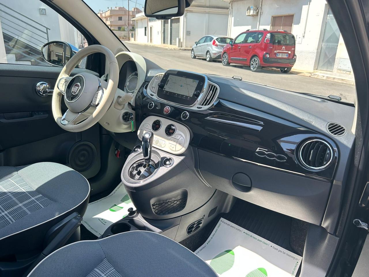 Fiat 500 1.2 LOUNGE AUTOM. TETTO/NAVI-2017