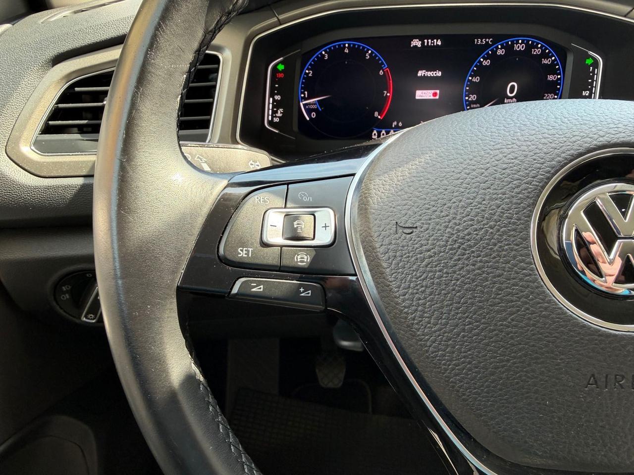Volkswagen T-Roc 1.5 TSI Life #10070