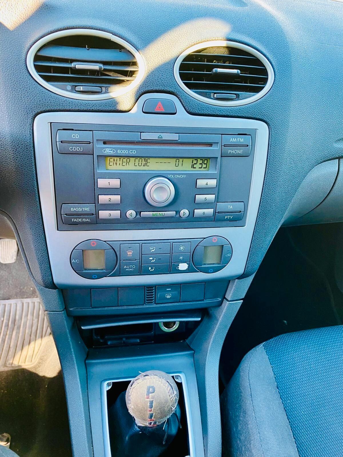 Ford Focus 1.8 TDCi (100CV) cat 5p. Zetec