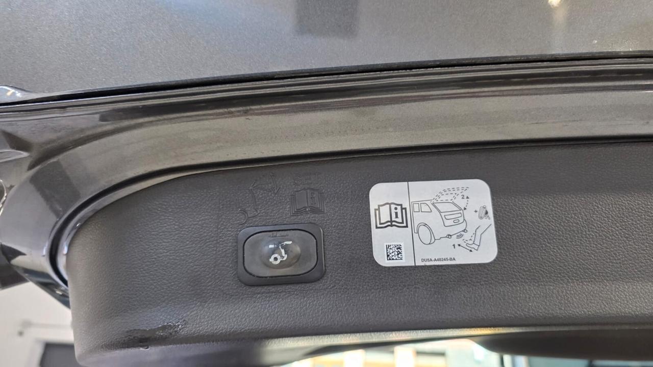 Ford Kuga 2.0 TDCI 150 CV S&S 4WD ST-Line