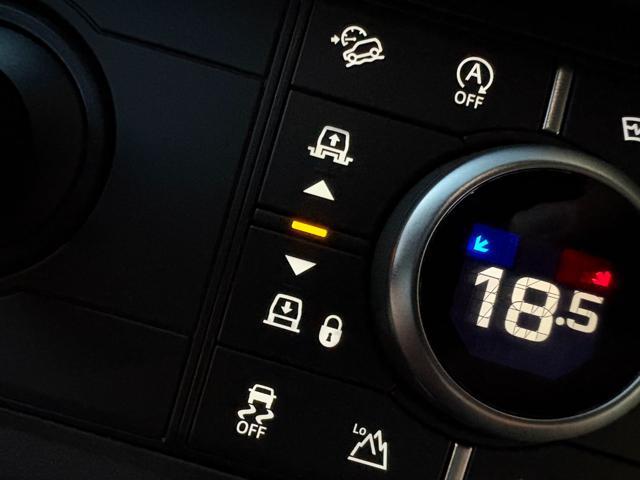 LAND ROVER Defender 110 3.0D I6 200 CV AWD Auto X-Dynamic SE TETTO PAN
