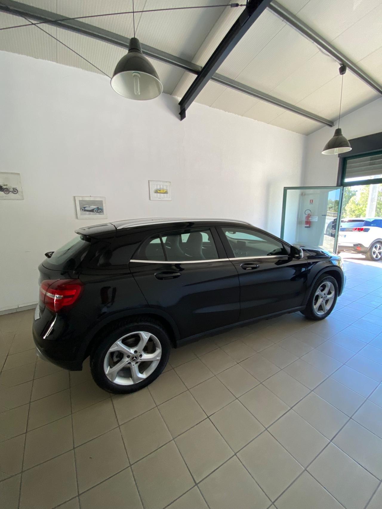 Mercedes-benz GLA 200 d Sport