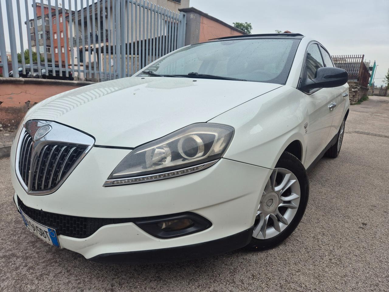 LANCIA DELTA 1.6 M.JET AUTOMATICA SUPER FULL