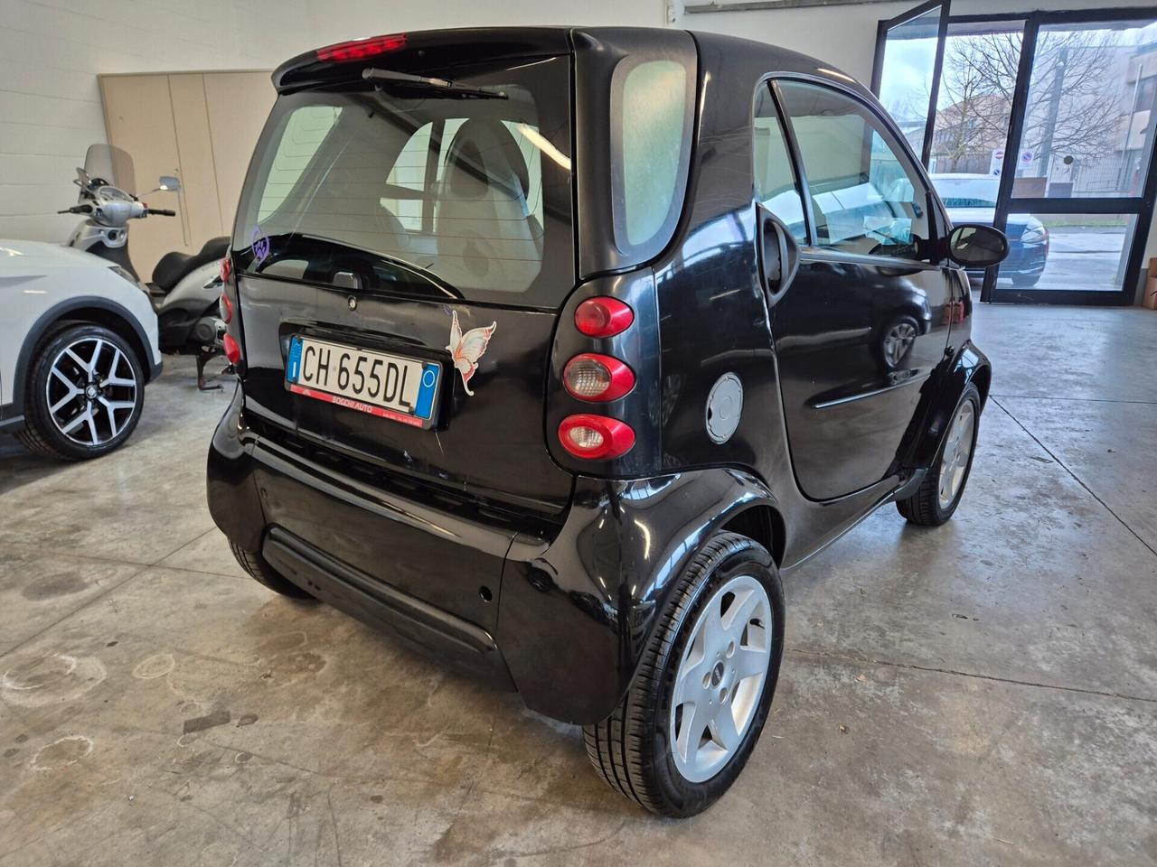 Smart ForTwo 600 coupé passion (45 kW)