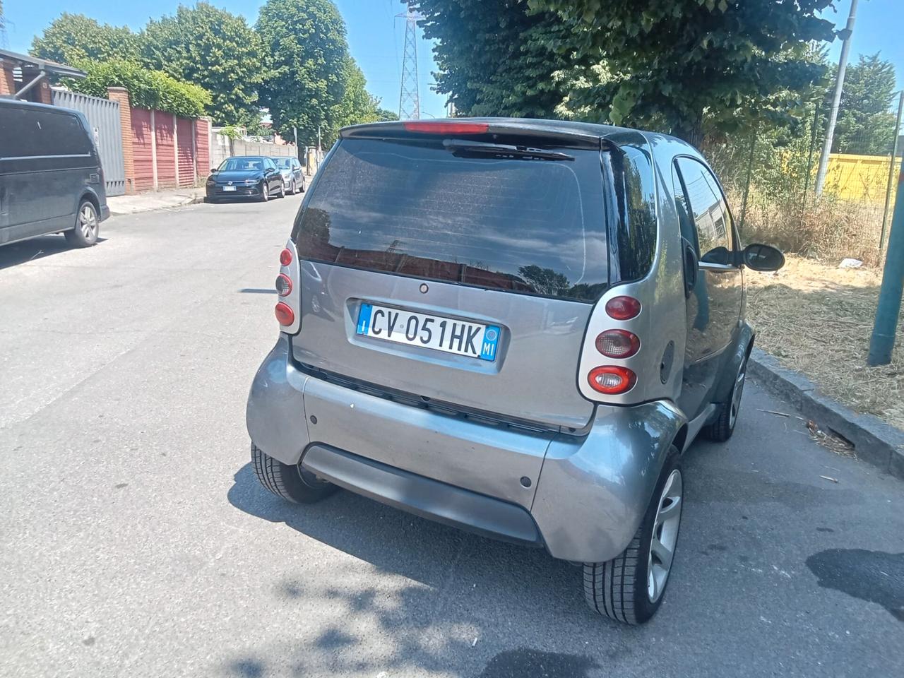 Smart ForTwo 700 coupé pure (45 kW)