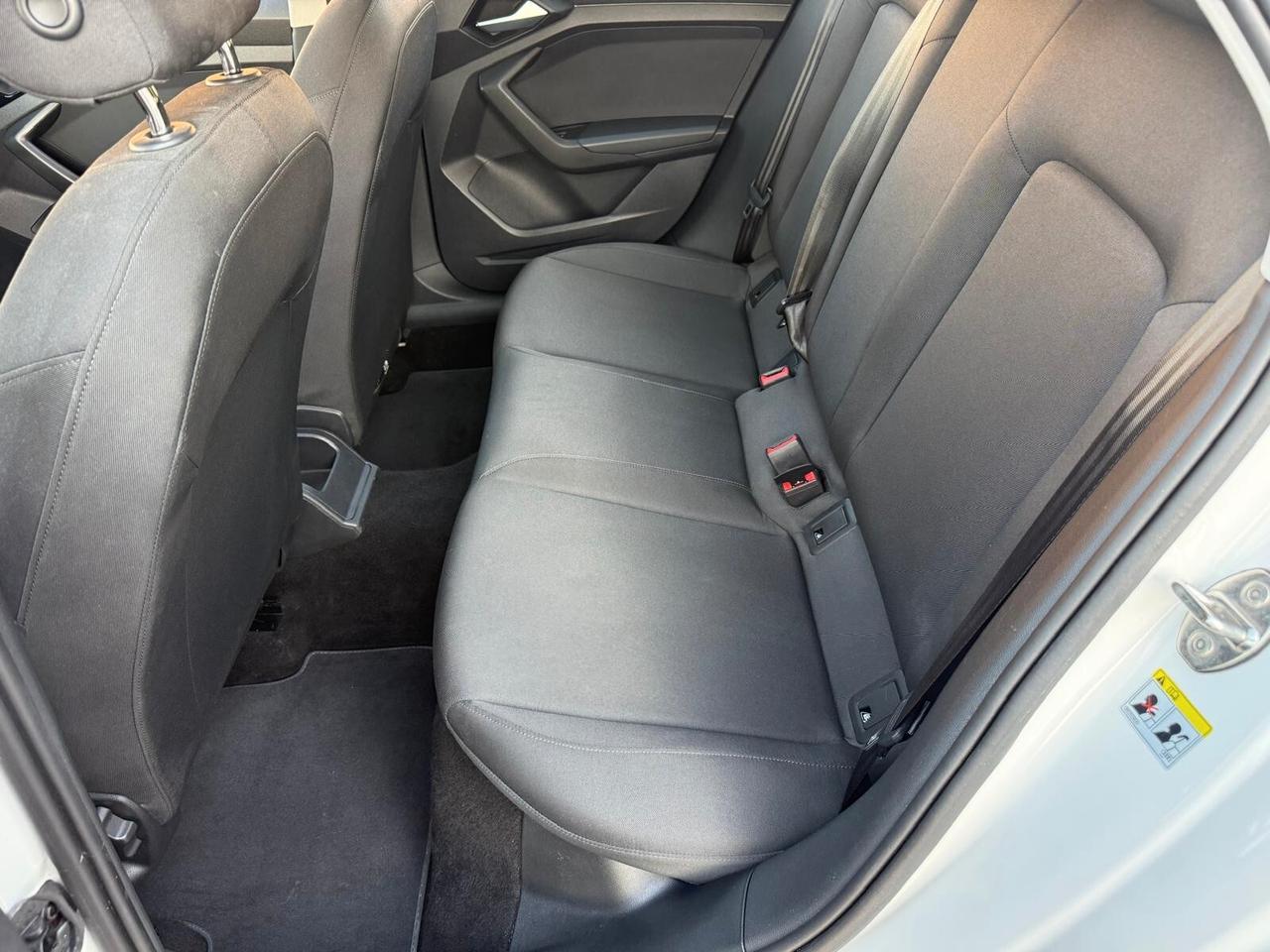 Audi A1 SPB 30 TFSI S tronic line edition