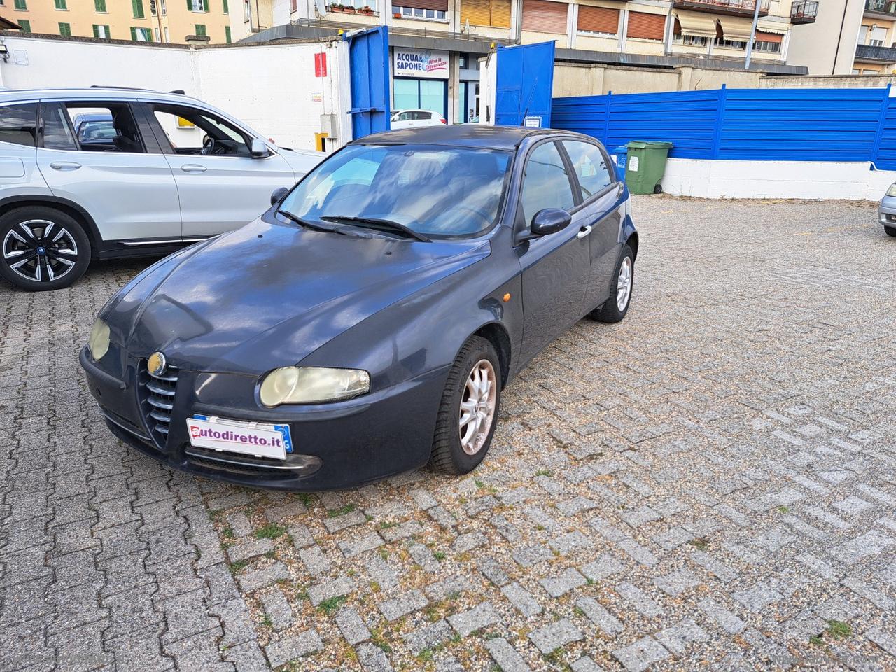 ALFA ROMEO 147 1.9 JTD 115CV 5p. Distinctive