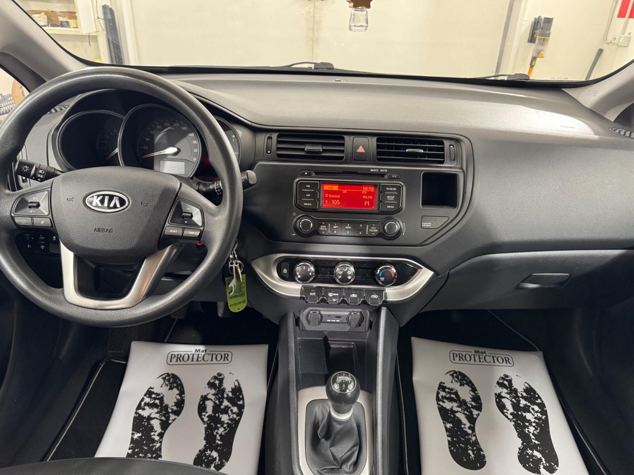 Kia Rio 1.2 CVVT 5p. * NEOPATENTATI* * REGALO SPECIALE DA AUTOWEB *
