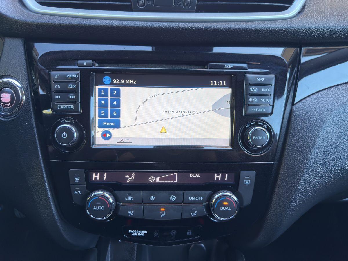 NISSAN - Qashqai - 1.5 dCi 110CV Tekna TETTO TELECAMERA 360Â°