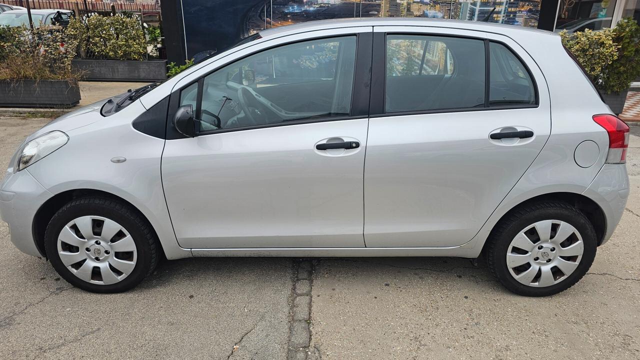 Toyota Yaris 1.0 NEOPATENTATI