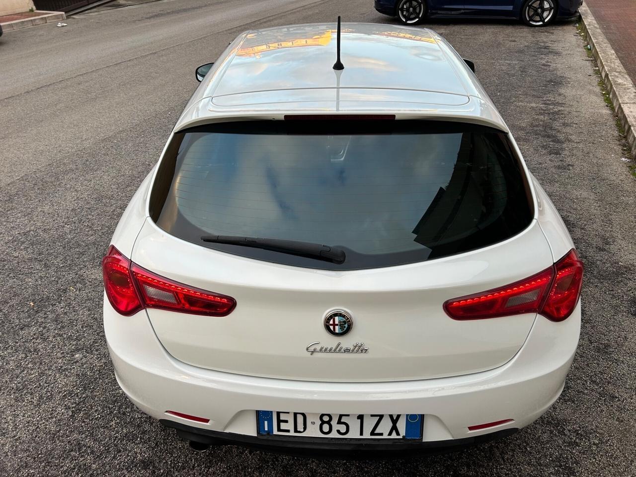 Alfa Romeo Giulietta 1.6 JTDm garanzia 12 mesi