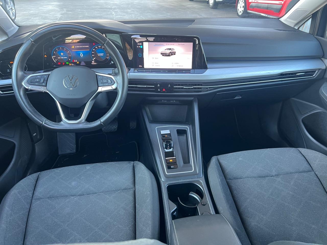 Volkswagen Golf 1.0 TSI EVO Life FINANZIABILE