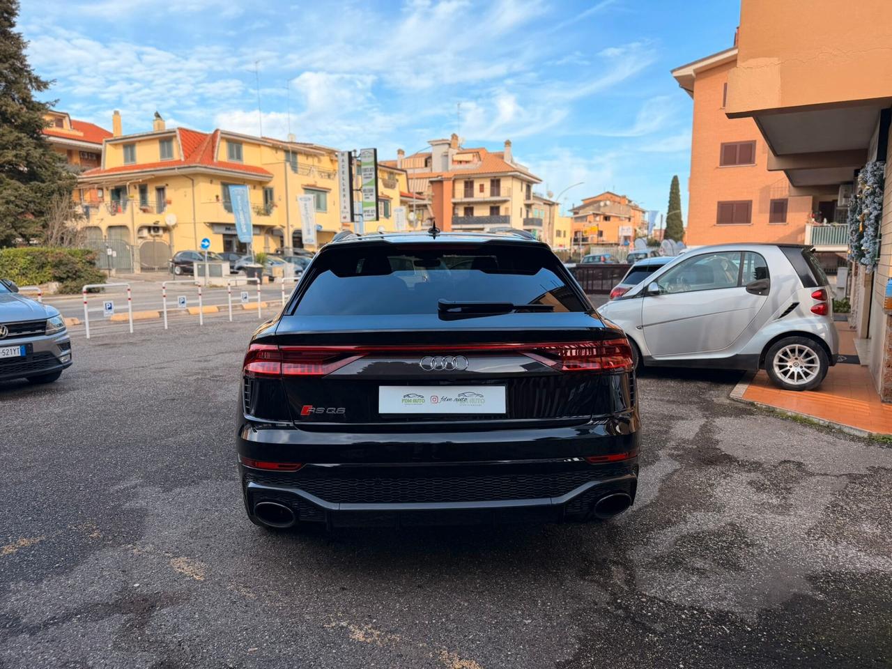 Audi Q8 RS TFSI V8 quattro tiptronic