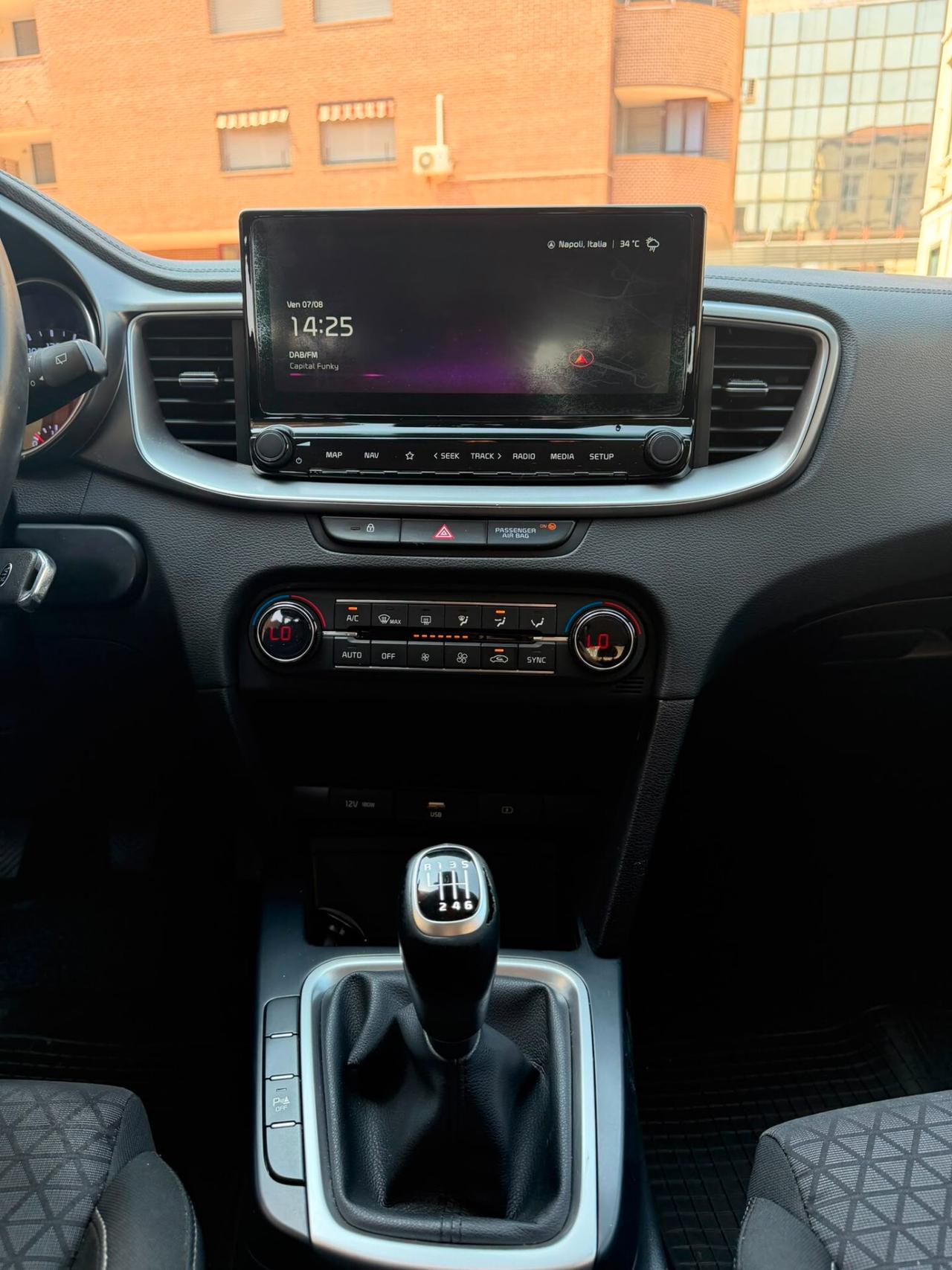 Kia Ceed 1.4 MPi GPL 5p. Urban