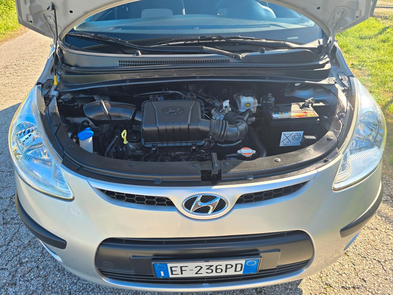 Hyundai i 10 1.1 Benzina con GARANZIA -NEOPATENTATI