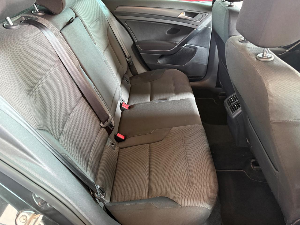 Volkswagen Golf 1.0 TSI 110 CV DSG 5p. Business BlueMotion Technology