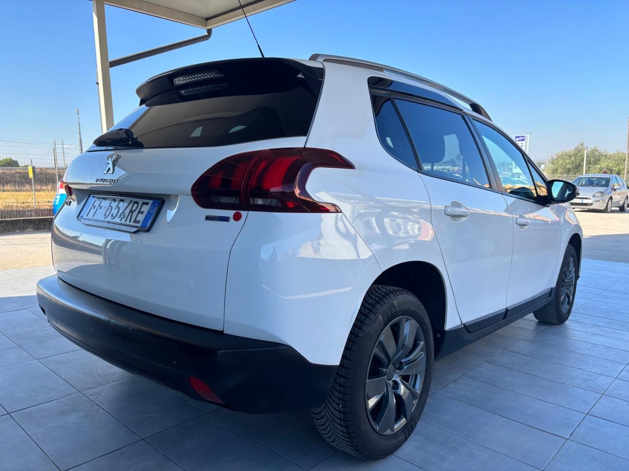 Peugeot 2008 BlueHDi 100 Active