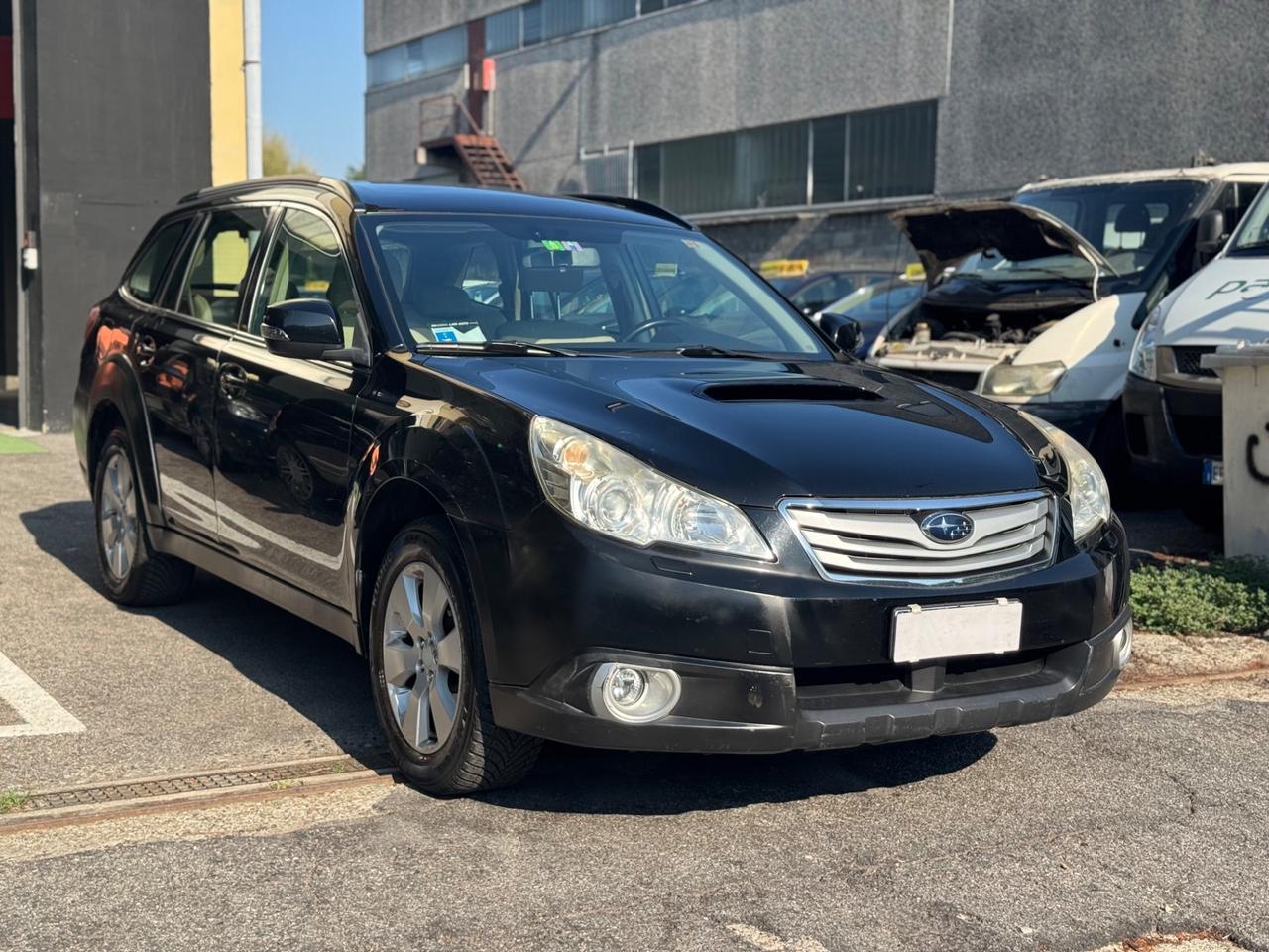 Subaru OUTBACK 2.0D Exclusive