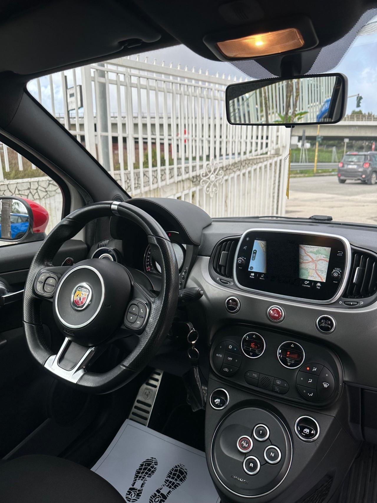 Abarth 595 1.4 Turbo T-Jet 160 CV Pista