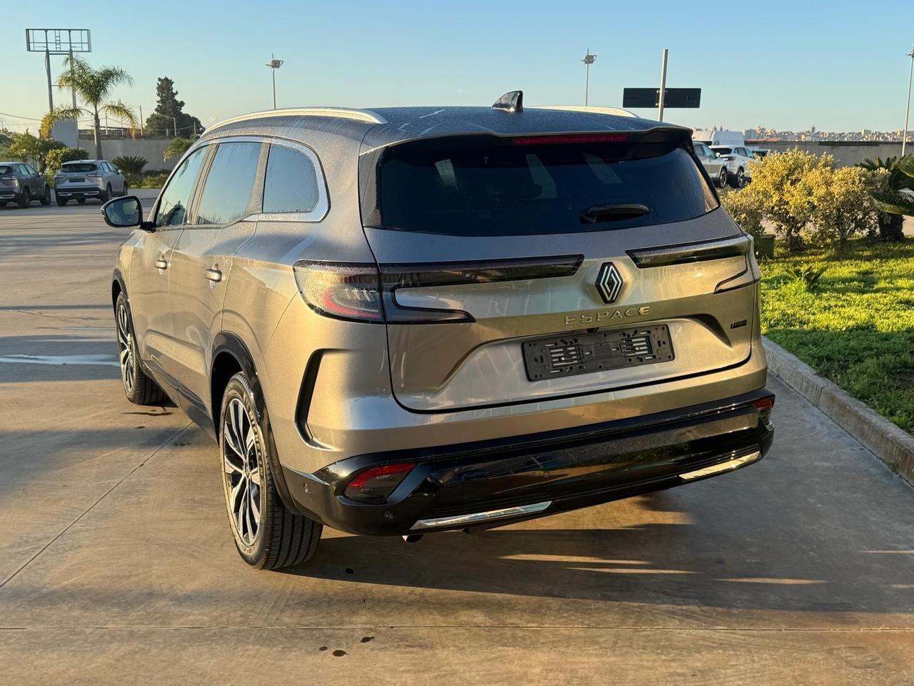 Renault Espace Techno Super Offerta T-Stock prezzo imperdibile