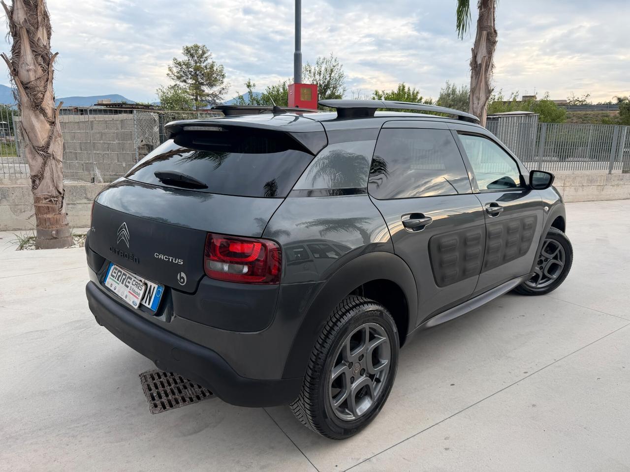 CITROEN C4 CACTUS 2016 1.2 BENZINA 110 CV *LEGGI