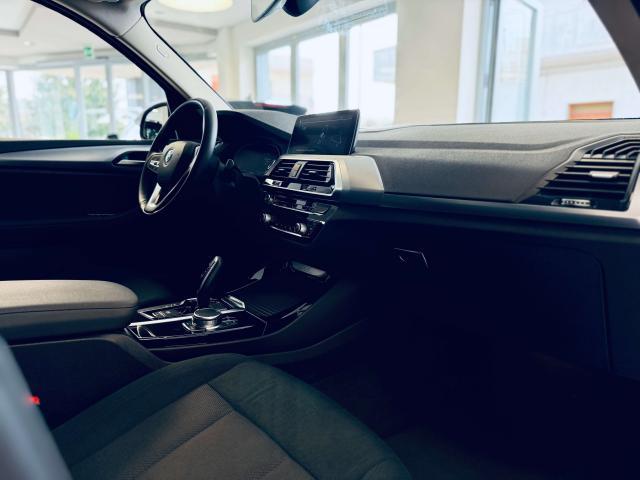 BMW X3 xdrive20d mhev 48V Business Advantage auto
