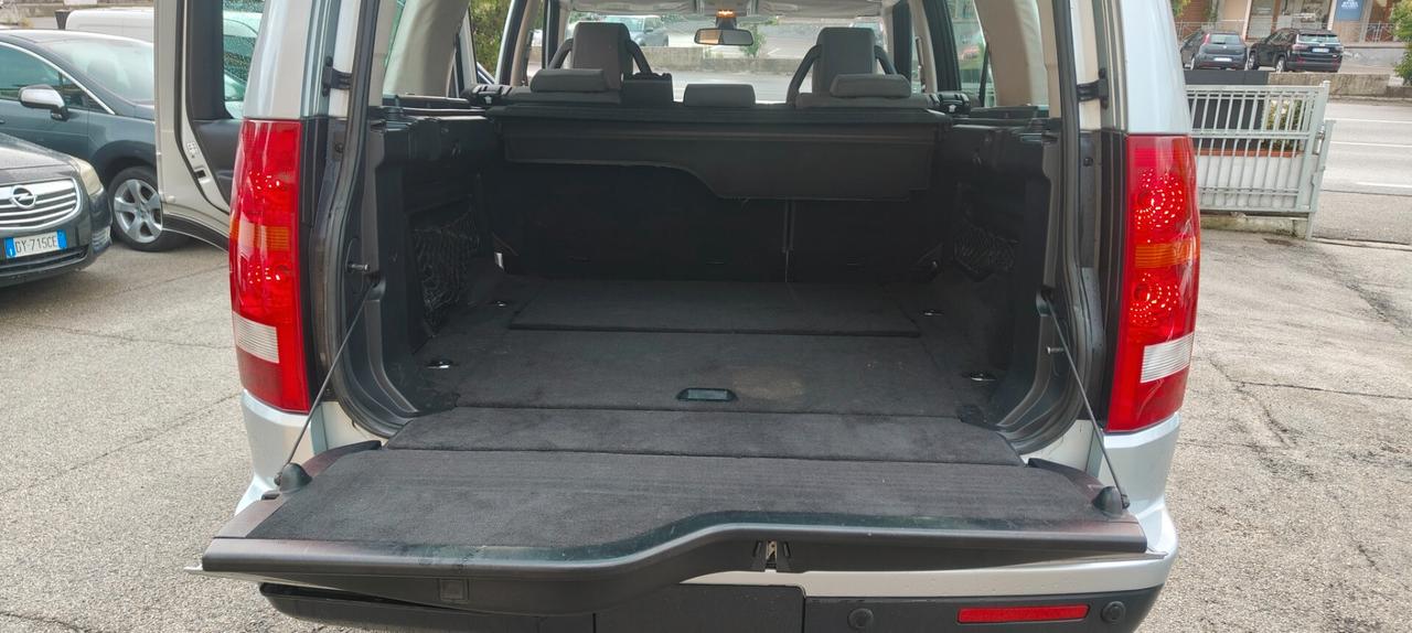 Land Rover Discovery 3 2.7 TDV6 SE