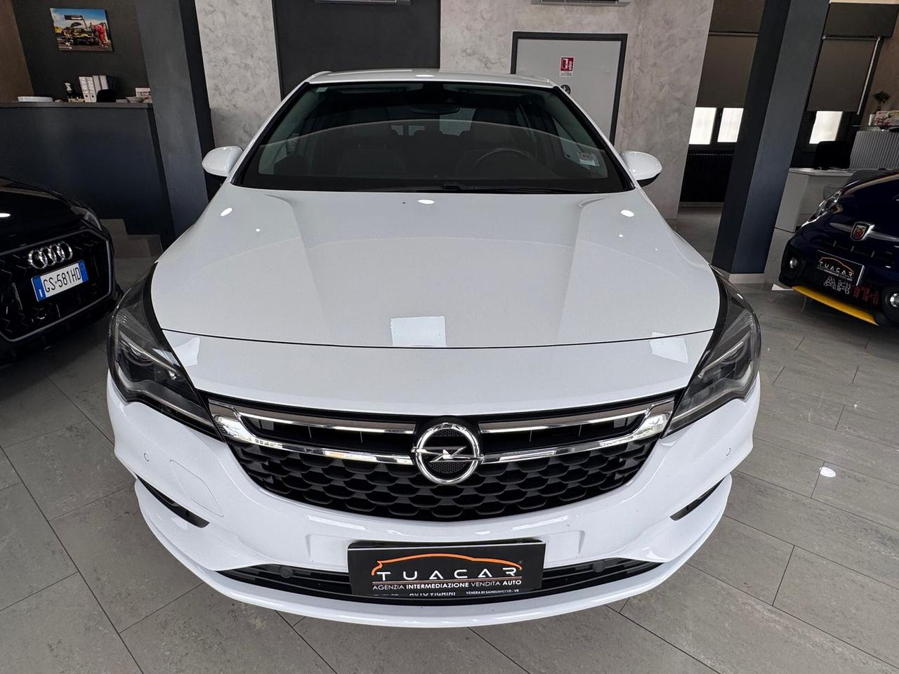 Opel Astra Dynamic 1.6 CDTI #6268