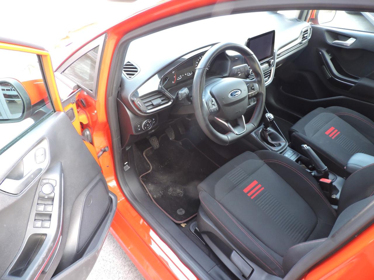 Ford Fiesta 1.0 Ecoboost Hybrid 125 CV 5 porte ST-Line