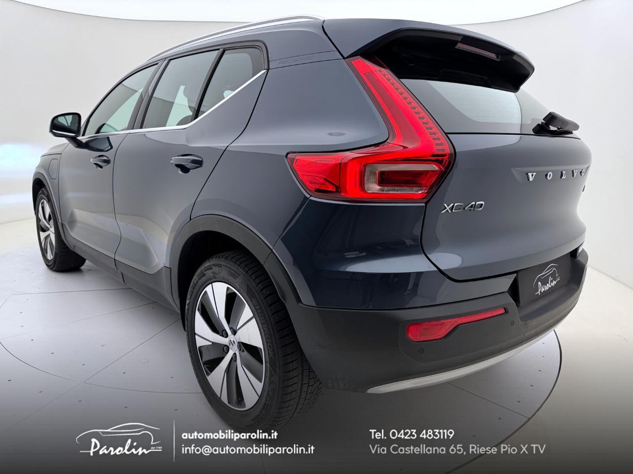VOLVO XC40 T4 Recharge Plug-in Hybrid Inscription Expression