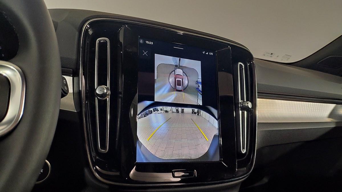 VOLVO Xc40 B3 Mild Hybrid Automatico Plus Dark
