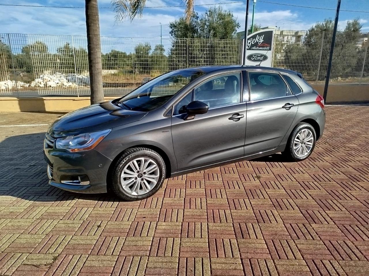 Citroen C4 1.6 e-HDi 115 Seduction