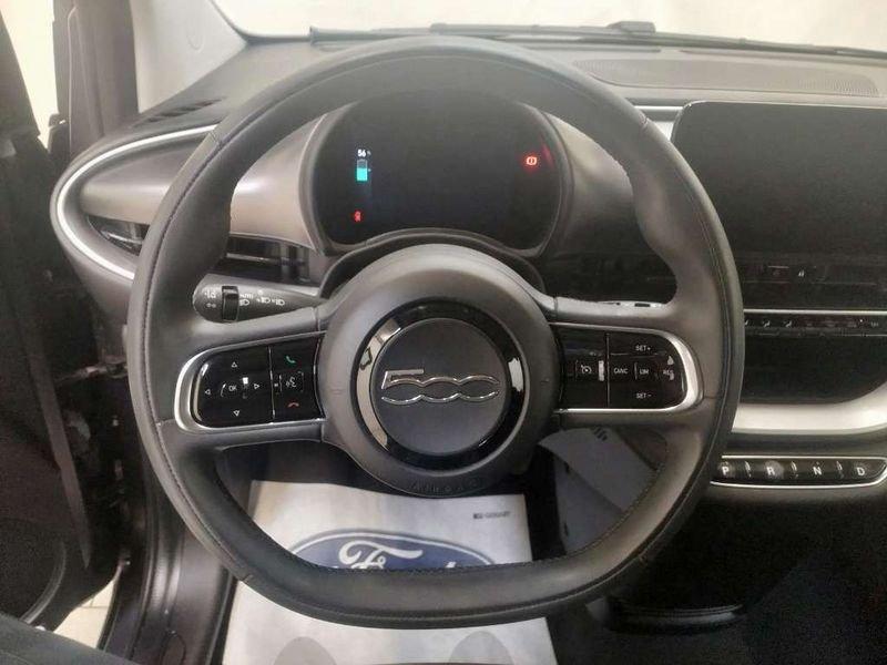 FIAT 500 42 kWh La Prima