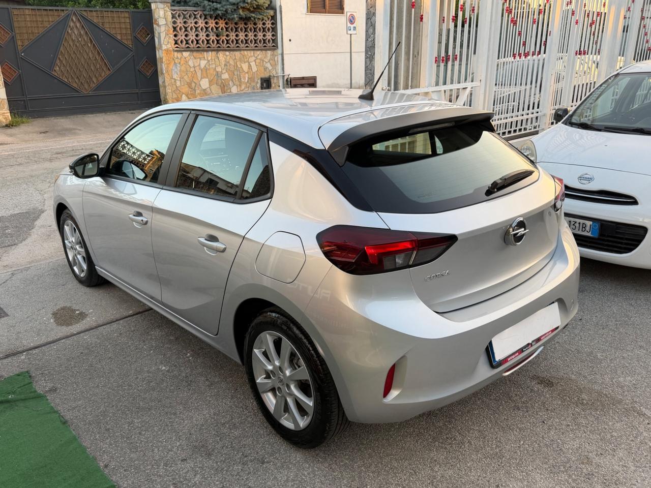 Opel Corsa 1.5 D 2023 perfetta 100 CV Elegance