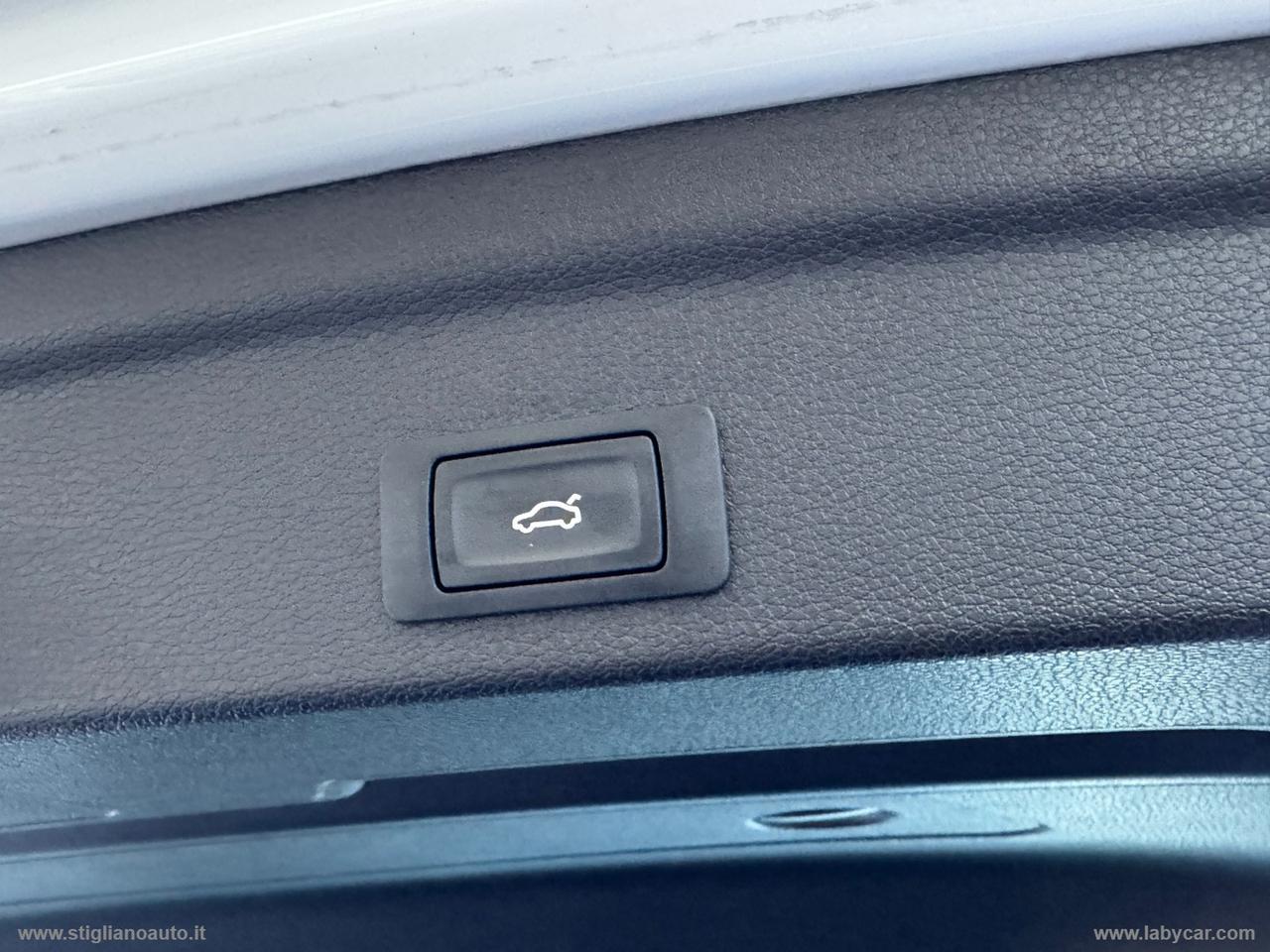 AUDI Q3 SPB 35 TDI S tronic Business Plus